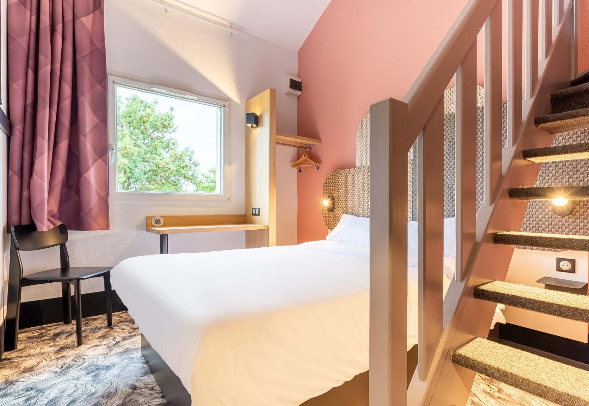 B&B Hotel Nantes Atlantis Le Zenith サン・テルブラン エクステリア 写真